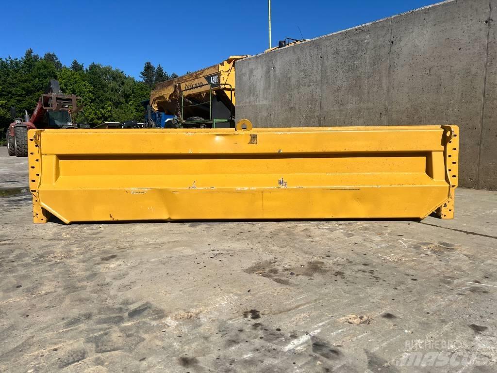 CAT 735 Skrzynie ładunkowe