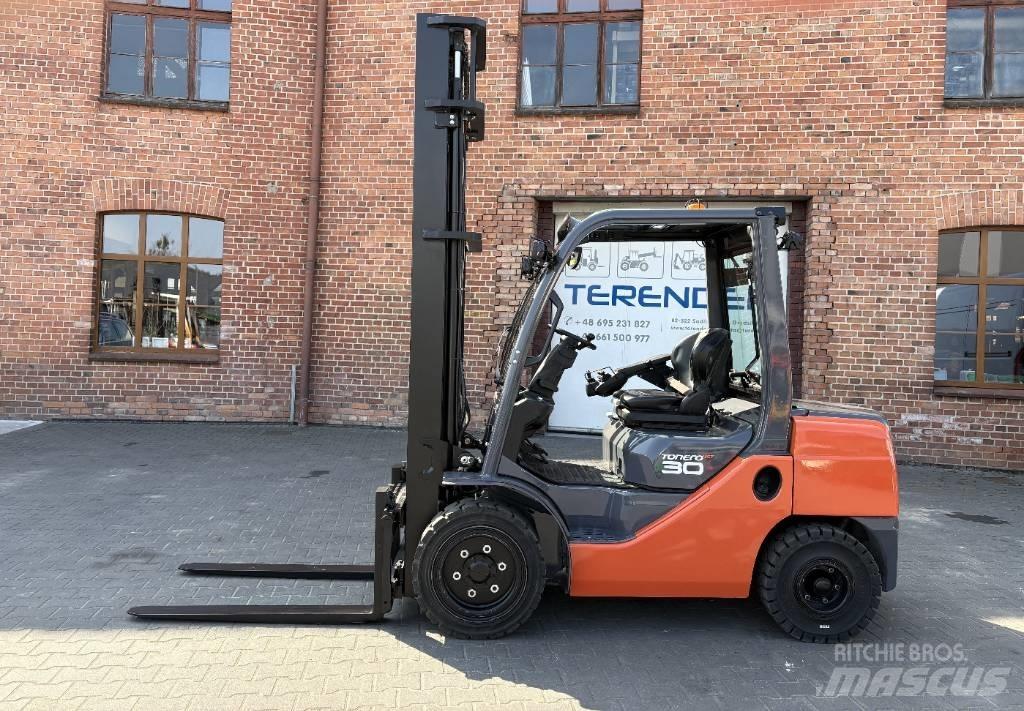 Toyota 06-8FD30F Wózki Diesla