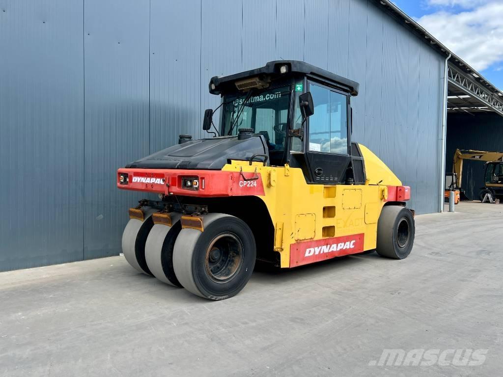 Dynapac CP224 Walce ogumione