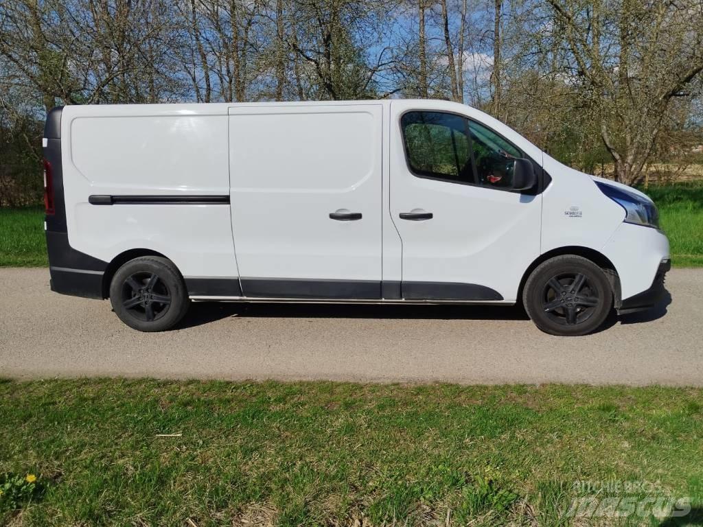 Fiatagri Talento Samochody dostawcze ze skrzynią zamkniętą