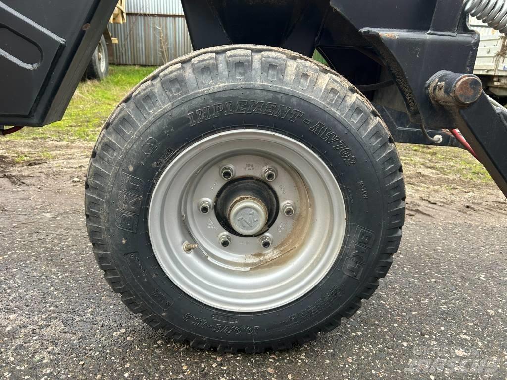 New Holland CX 880 Kombajny zbożowe