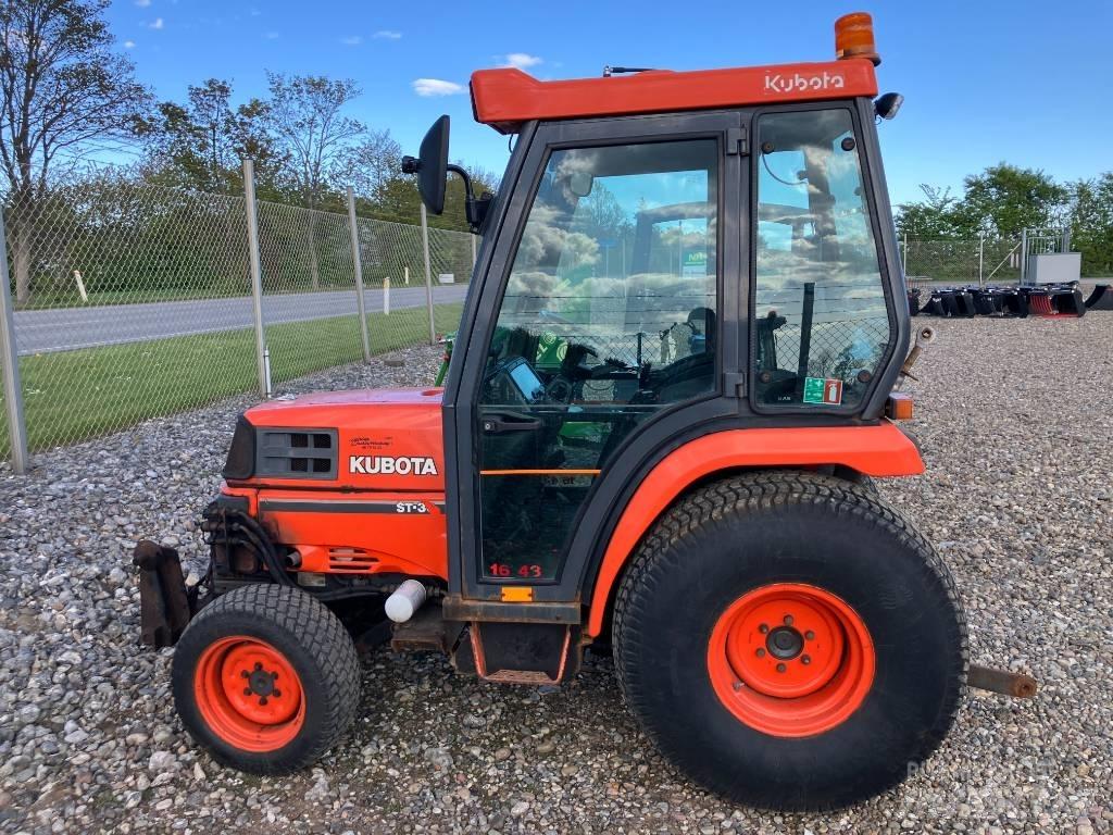 Kubota ST 30 Mikrociągniki
