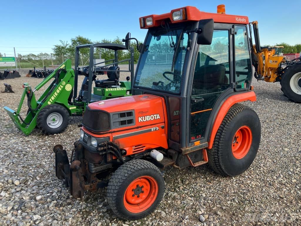 Kubota ST 30 Mikrociągniki