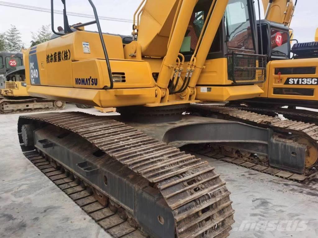 Komatsu PC 240 LC Koparki gąsienicowe