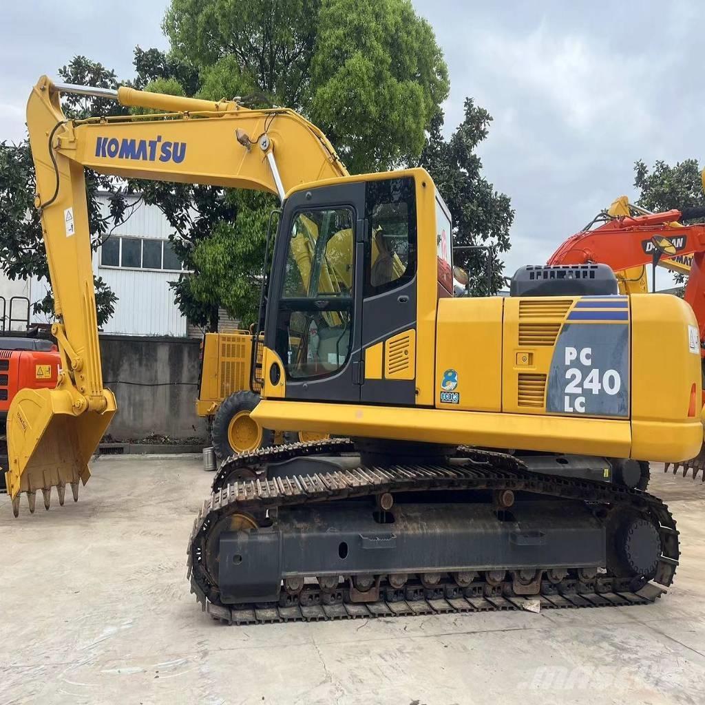 Komatsu PC 240 LC Koparki gąsienicowe