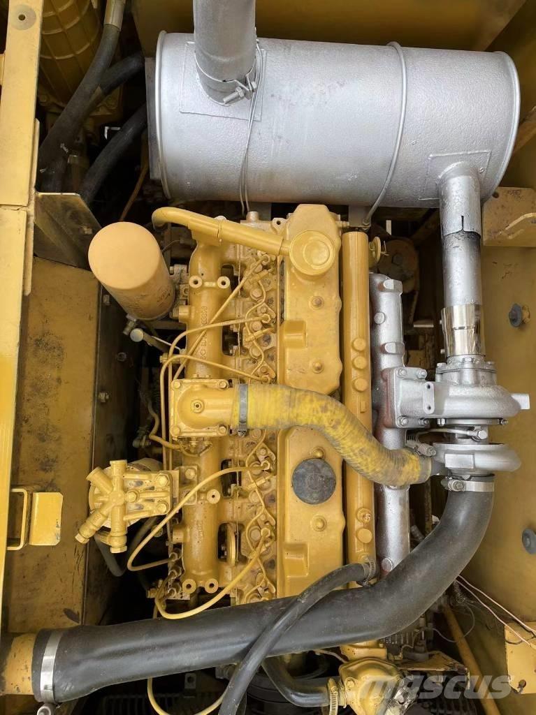 CAT 320C Koparki gąsienicowe