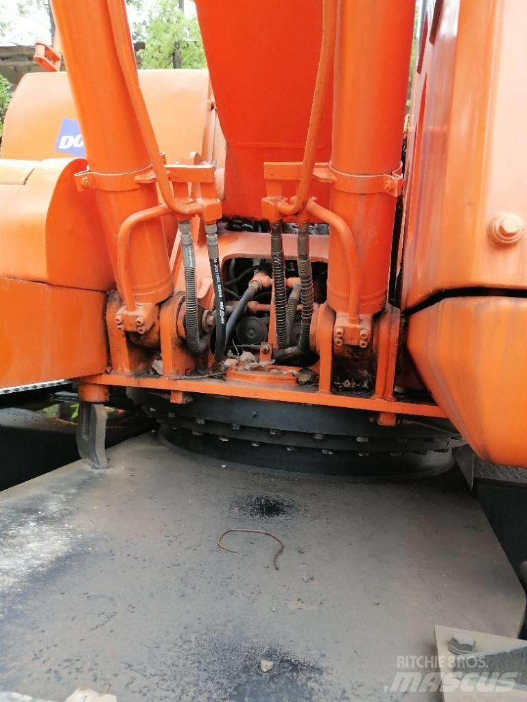 Doosan DH 150 W-7 Koparki gąsienicowe
