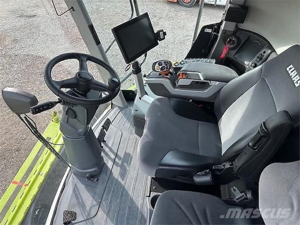 CLAAS Lexion 7400 Kombajny zbożowe