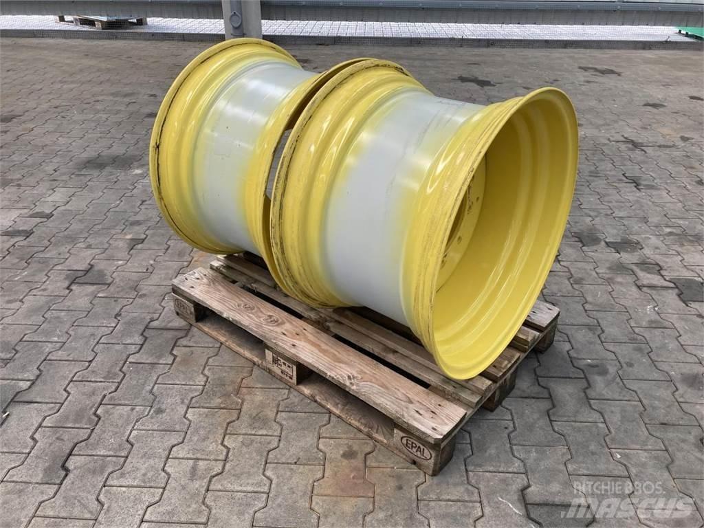 John Deere 20x30 Opony, koła i felgi