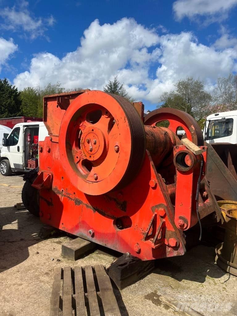 Sandvik QJ 341 Kruszarki mobilne