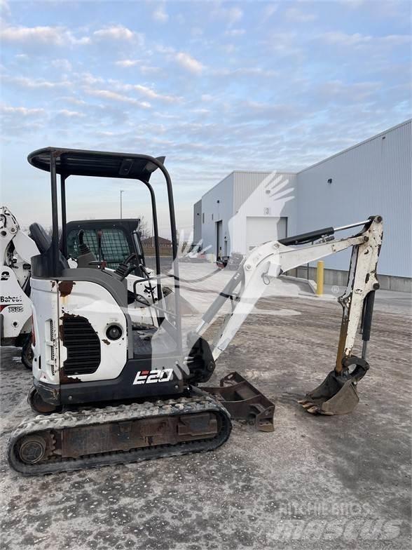 Bobcat E20 Minikoparki