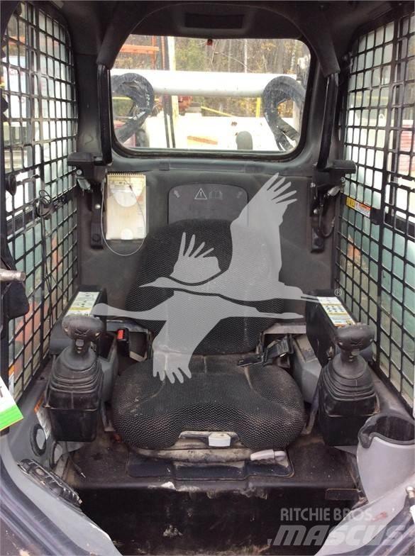 Bobcat T770 Ładowarki burtowe