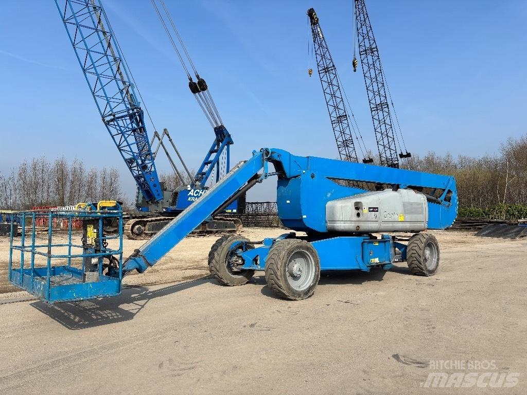 Genie Z 135/70 Podnośniki przegubowe