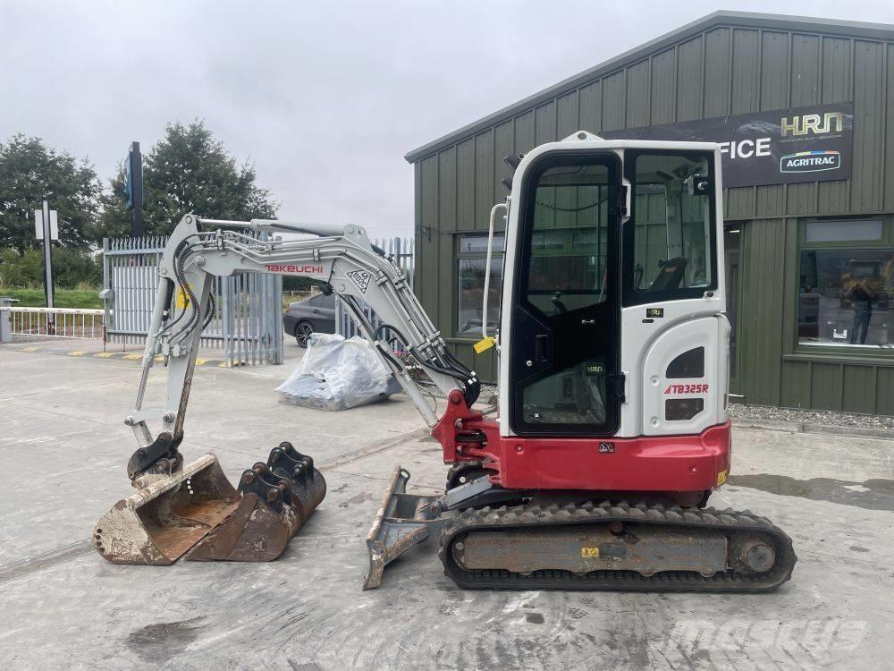 Takeuchi TB 325 R Minikoparki