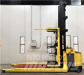 Hyster R30XMF2 Wózki kompletacyjne wysoko unoszące
