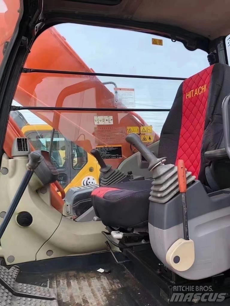 Hitachi ZX 250 Koparki gąsienicowe