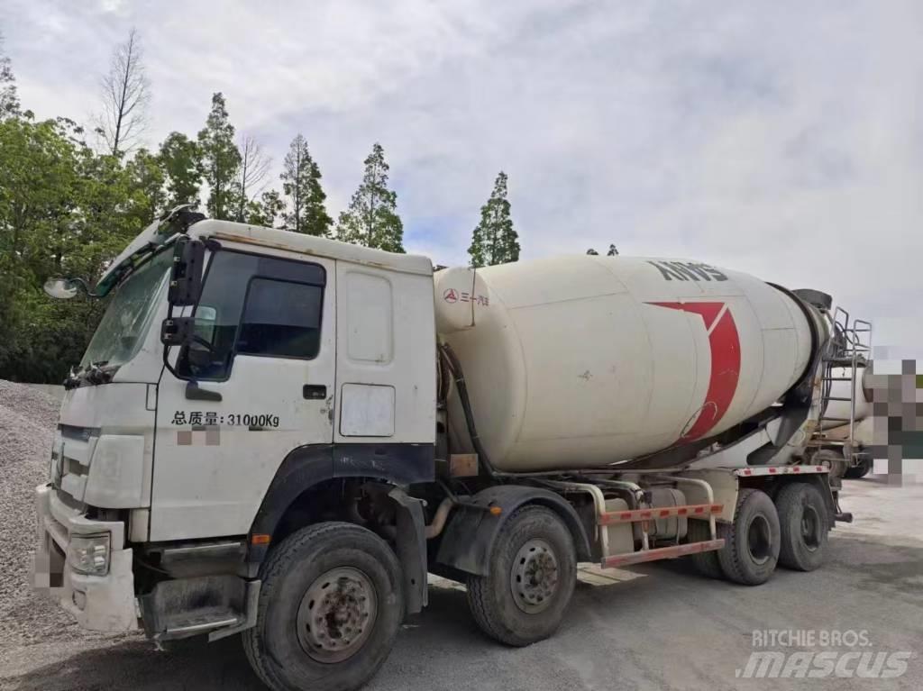 Howo 搅拌车 750 Betoniarki i gruszki