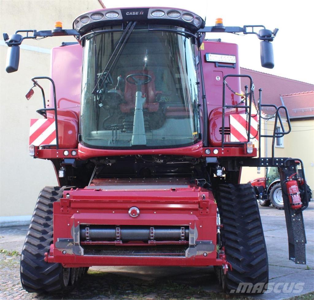 Case IH AF 8250 Kombajny zbożowe