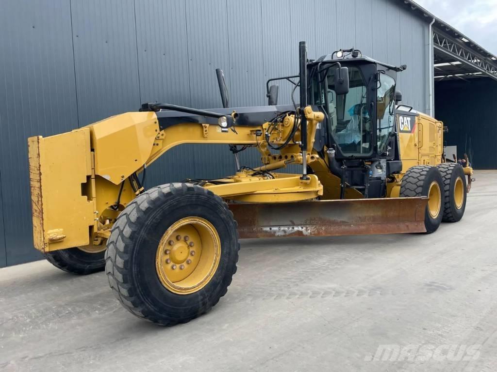 CAT 140M3 Równiarki