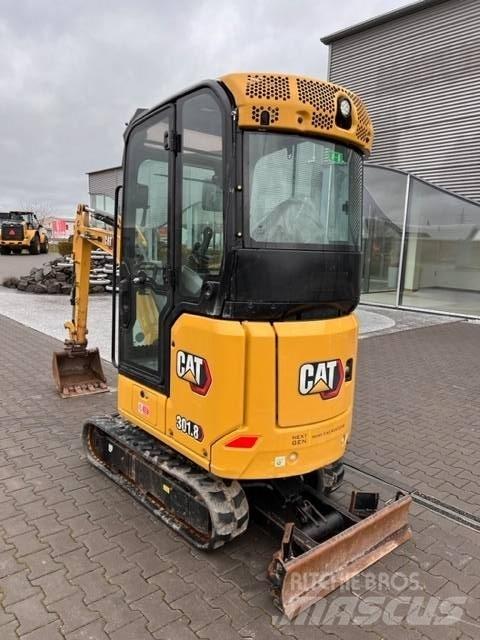 CAT 301.8 Minikoparki