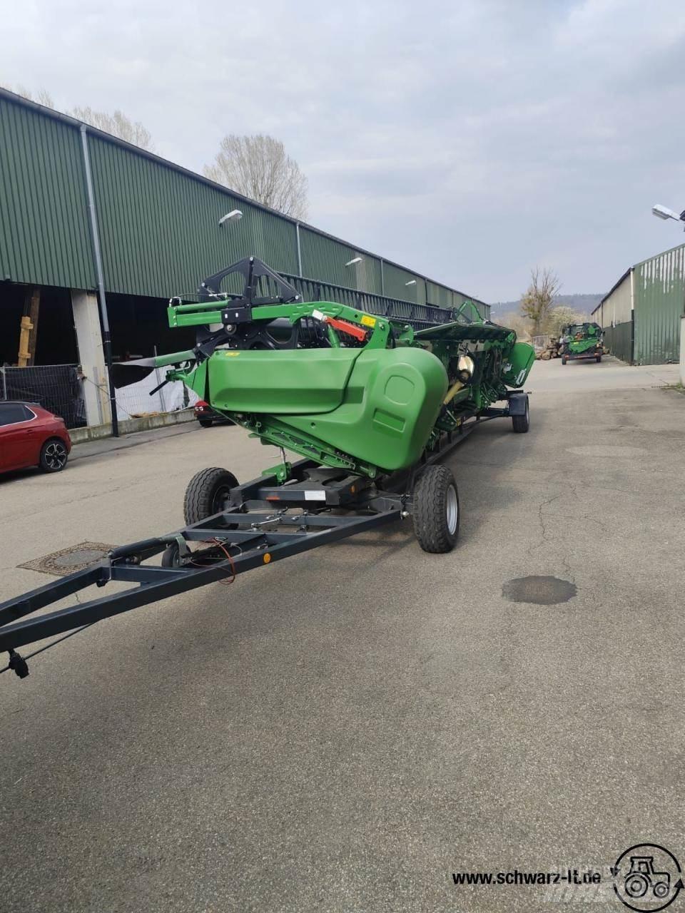 John Deere 730X Akcesoria do kombajnów zbożowych