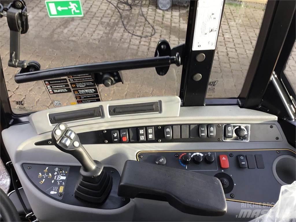 JCB TM 220 Agri Podnośniki teleskopowe