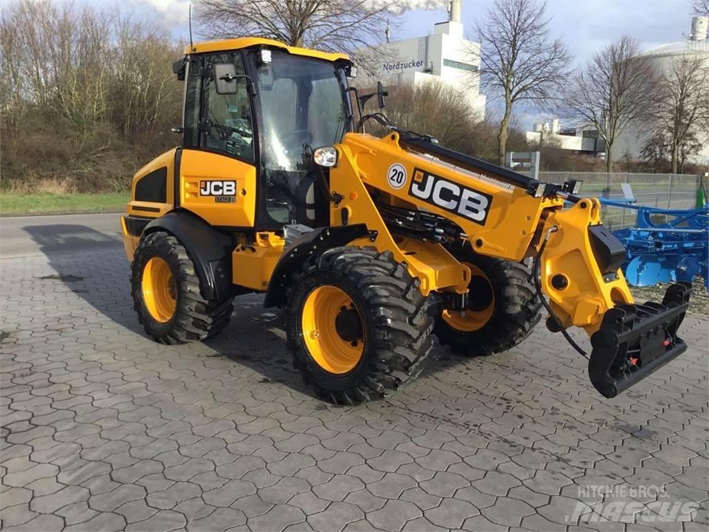 JCB TM 220 Agri Podnośniki teleskopowe