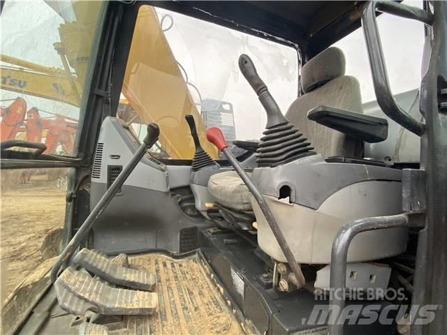 Komatsu PC138US Koparki gąsienicowe