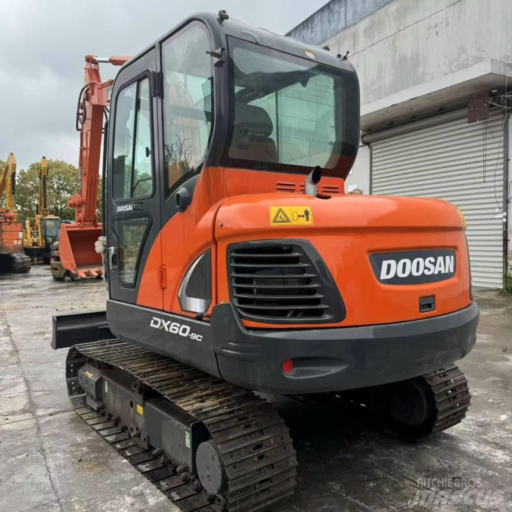 Doosan DX 60-9 C Minikoparki