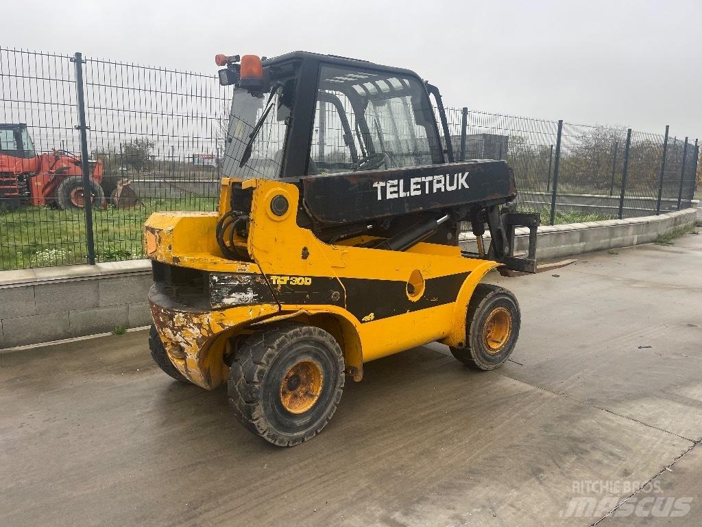 JCB TLT 30 D 4x4 !! Ładowarki teleskopowe