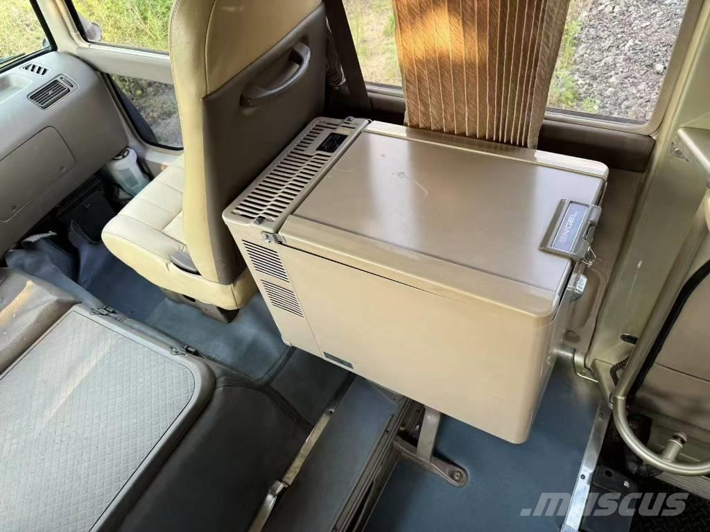 Toyota Coaster Bus Minibusy