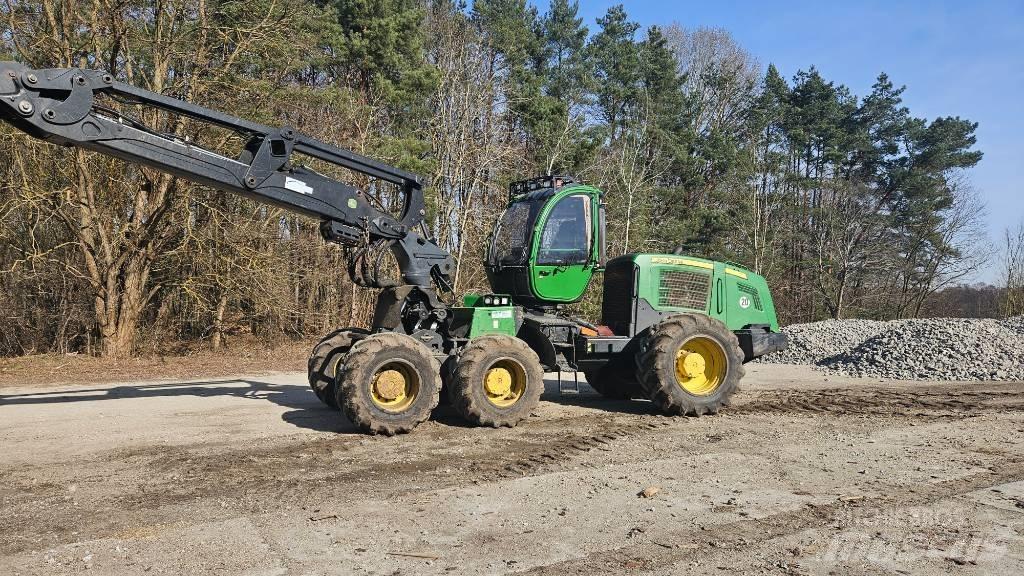 John Deere 1270 E Harwestery