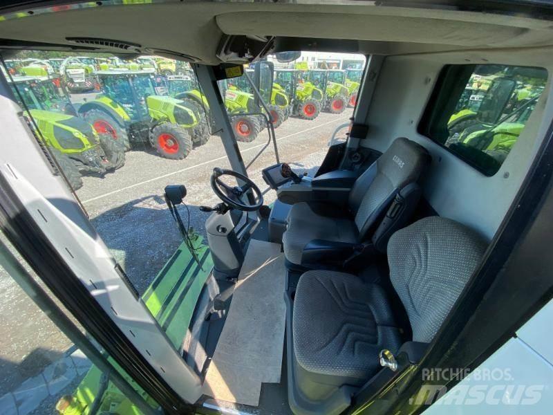 CLAAS LEXION 740 Kombajny zbożowe