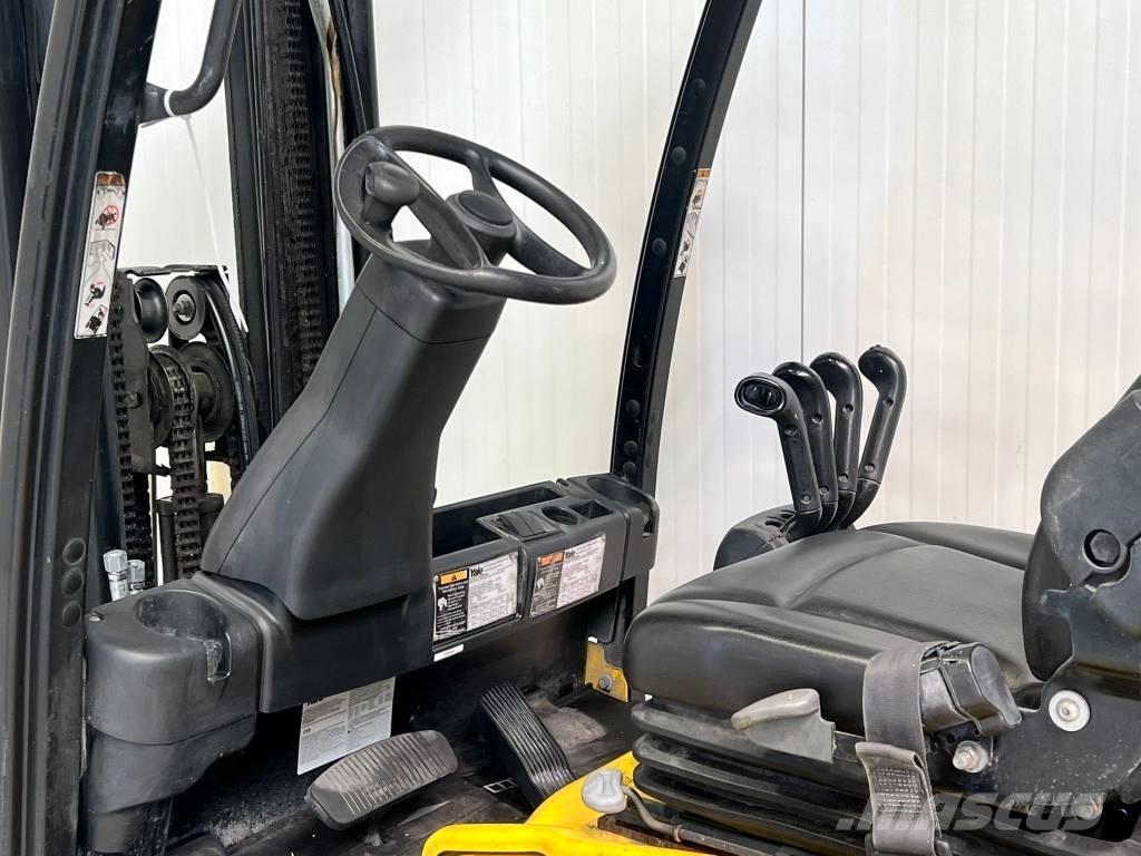 Yale ERP30VL Wózki elektryczne