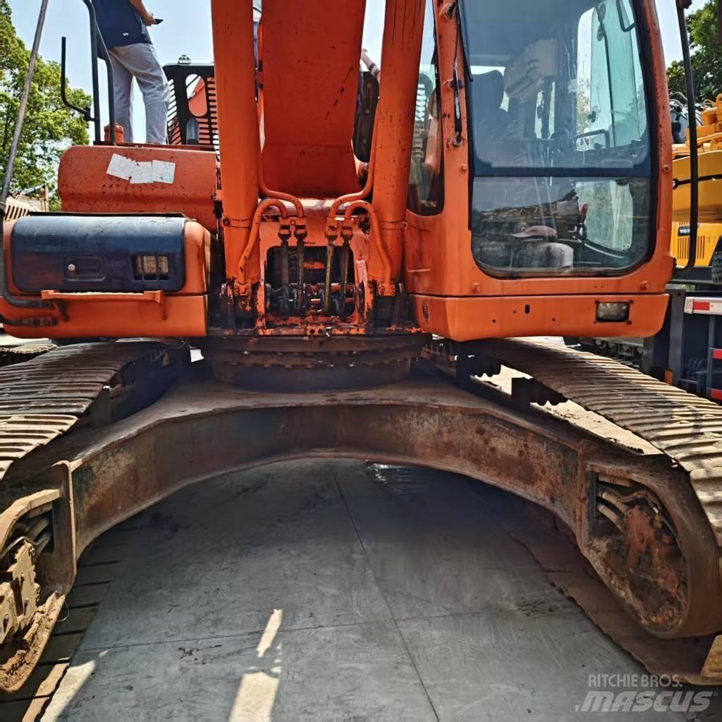 Doosan DX 300 LC Koparki gąsienicowe