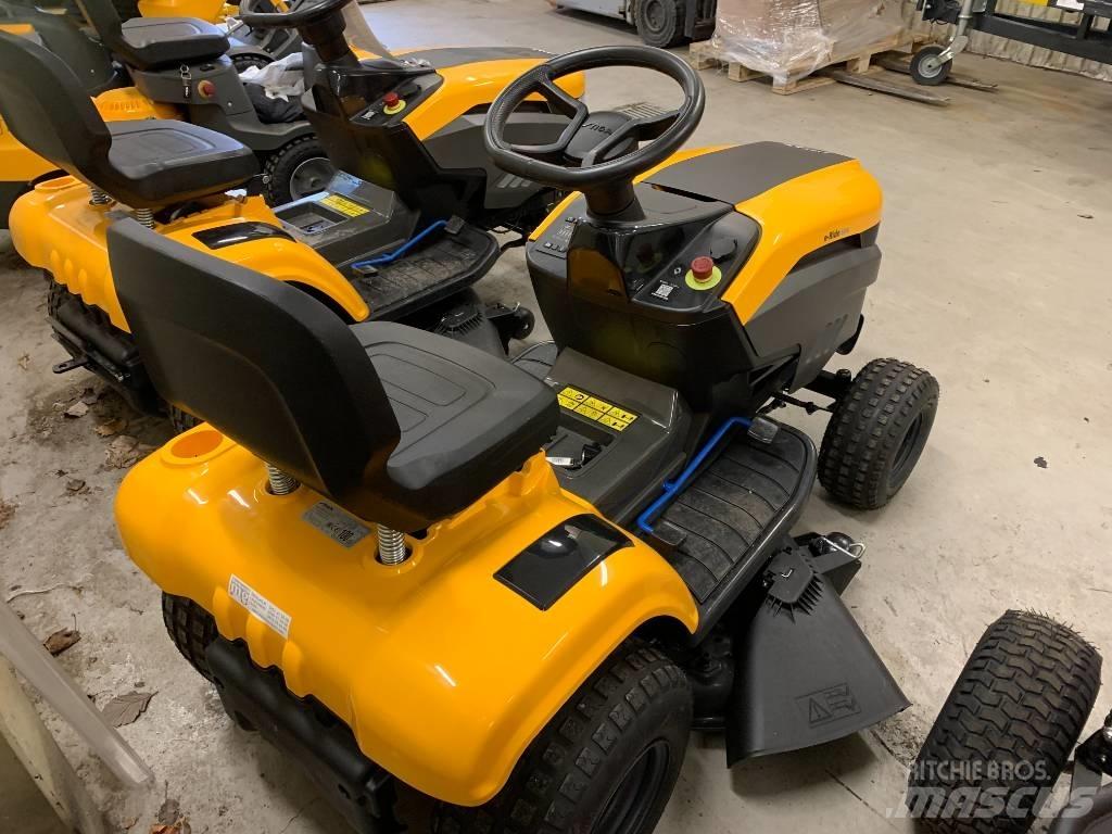 Stiga E-RIDE S500 Kosiarki mechaniczne z operatorem za maszyną