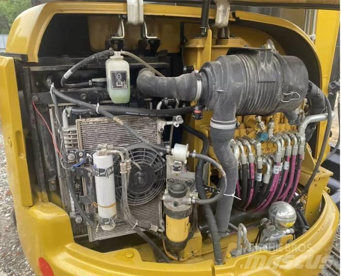 CAT 303.5E Minikoparki