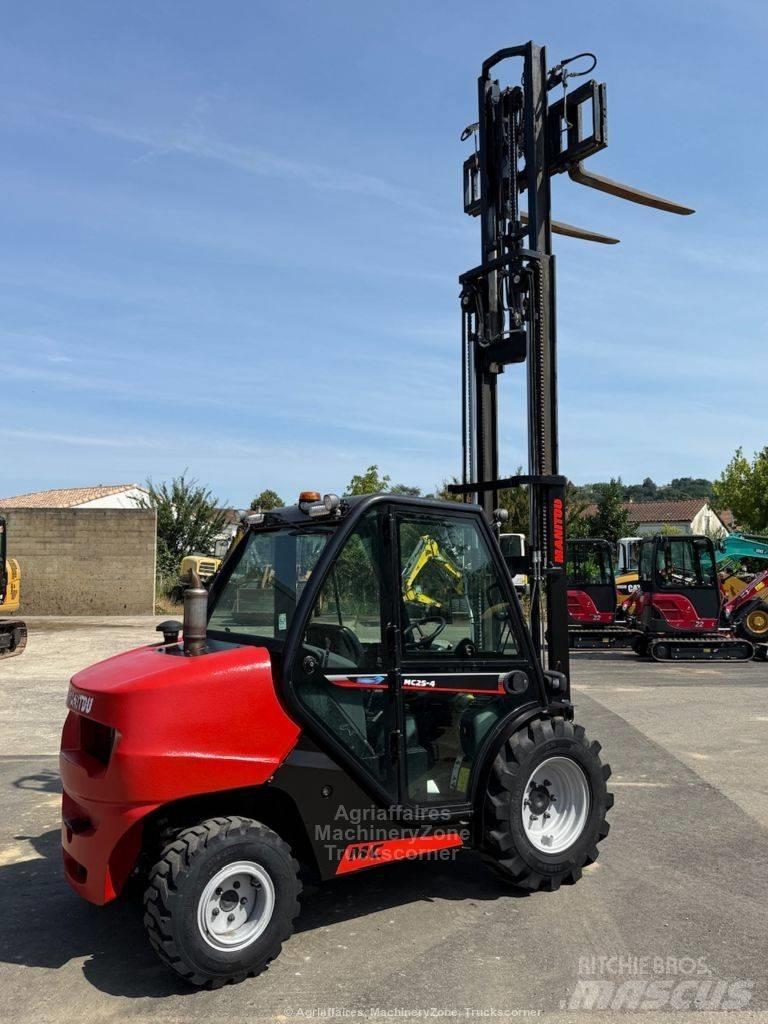 Manitou MC 25 Wózki widłowe terenowe