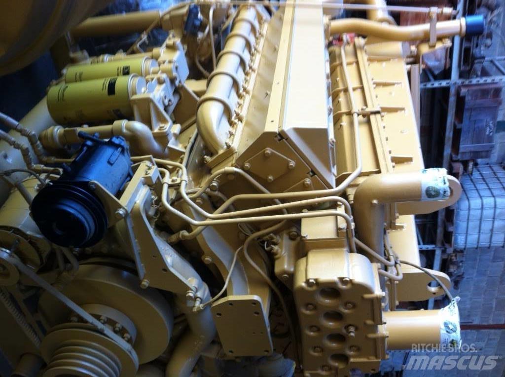 CAT 773 Silniki