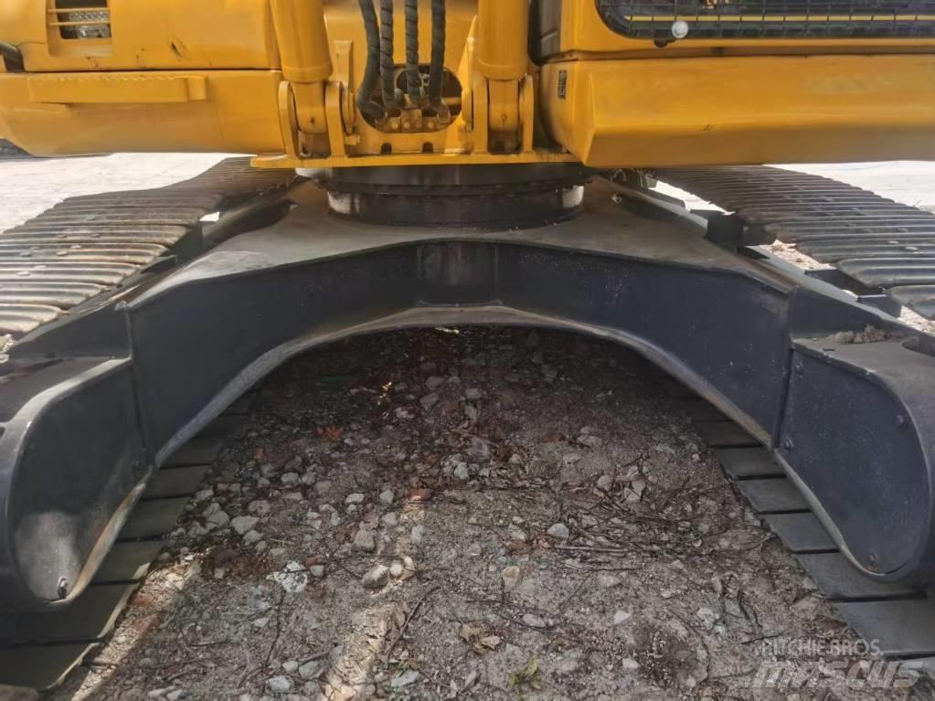 Komatsu PC 130 Koparki gąsienicowe