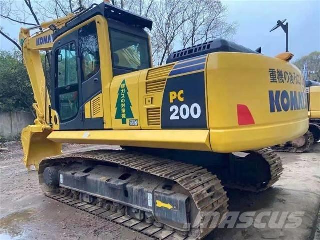 Komatsu PC 200 Koparki gąsienicowe