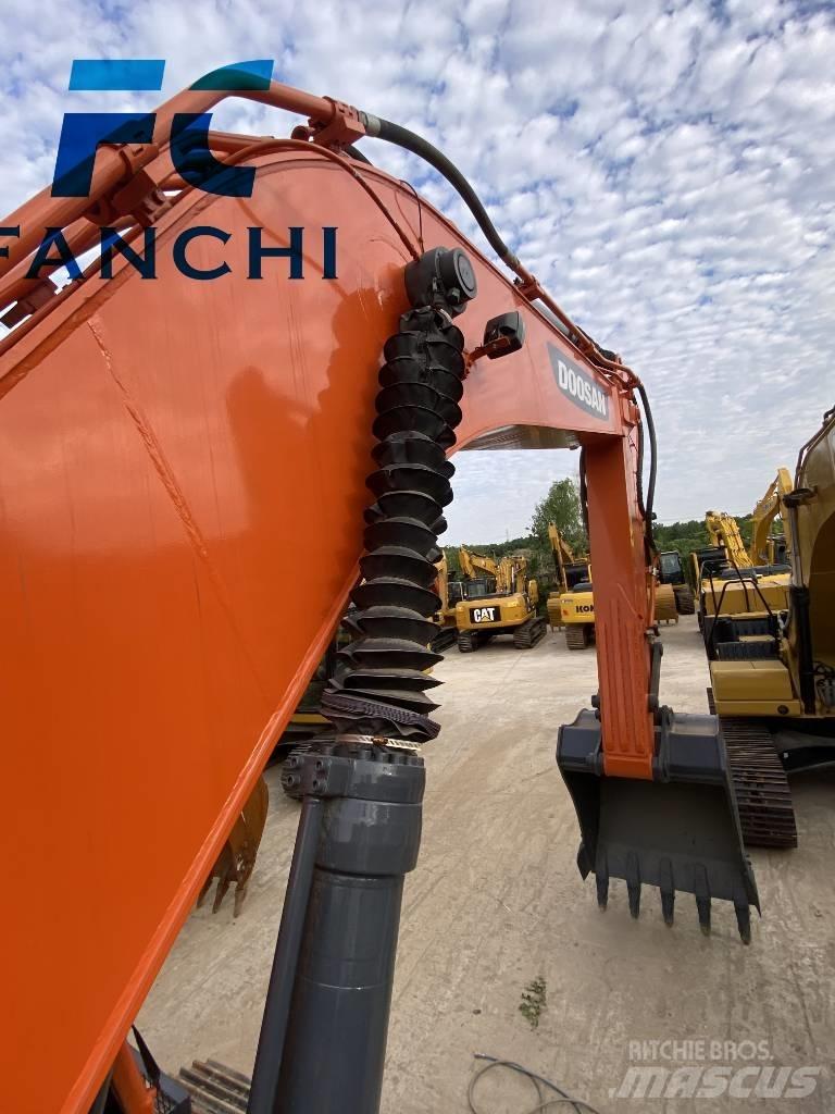 Doosan DX 340 LC Koparki gąsienicowe