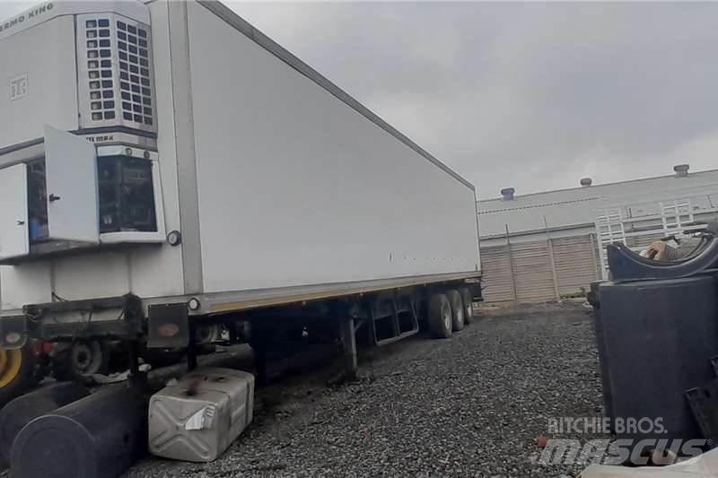  TRAILER 10002000 Inne
