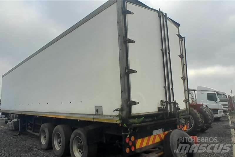  TRAILER 10002000 Inne