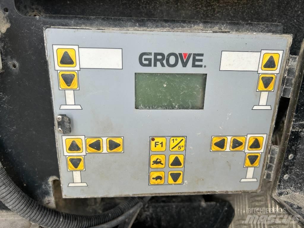 Grove GMK 5130-2 Żurawie szosowo-terenowe