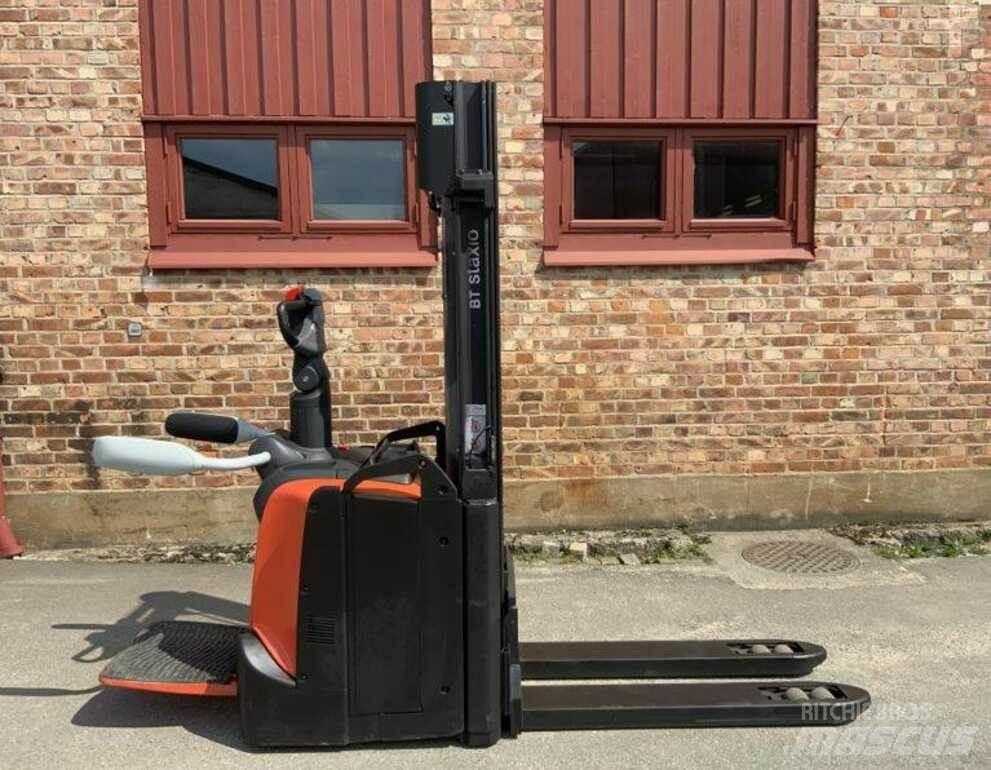 BT SPE 120 L Wózki widłowe unoszące z dyszlem