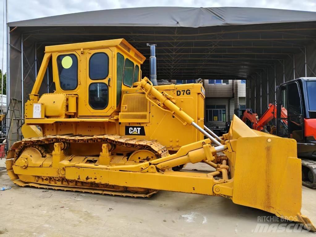 CAT D 7 G Równiarki
