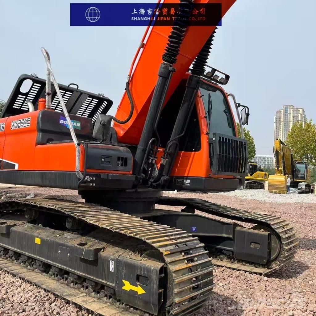 Doosan DX 225 Koparki gąsienicowe