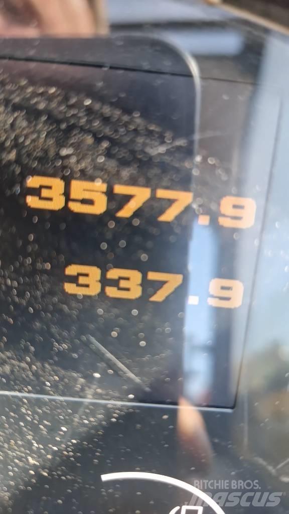 JCB 535-140 Ładowarki teleskopowe