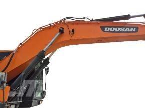Doosan DX 210 W Koparki kołowe